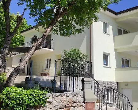 Apartment Kyra Lovran