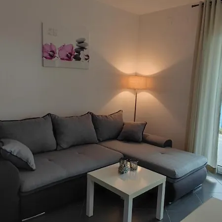 Apartman Kyra